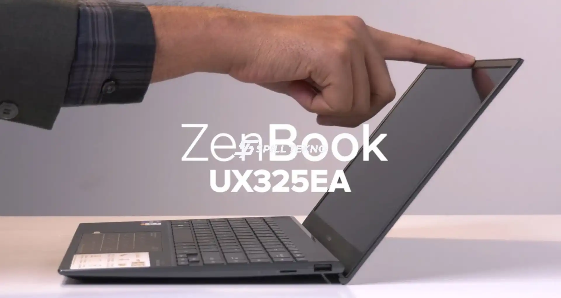 Asus Zenbook UX325EA