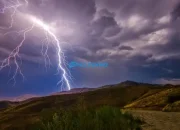 Fenomena Cuaca yang Menyebabkan Sinar Gamma di Atmosfer: Memahami Thunderstorm Ground Enhancements (TGE)