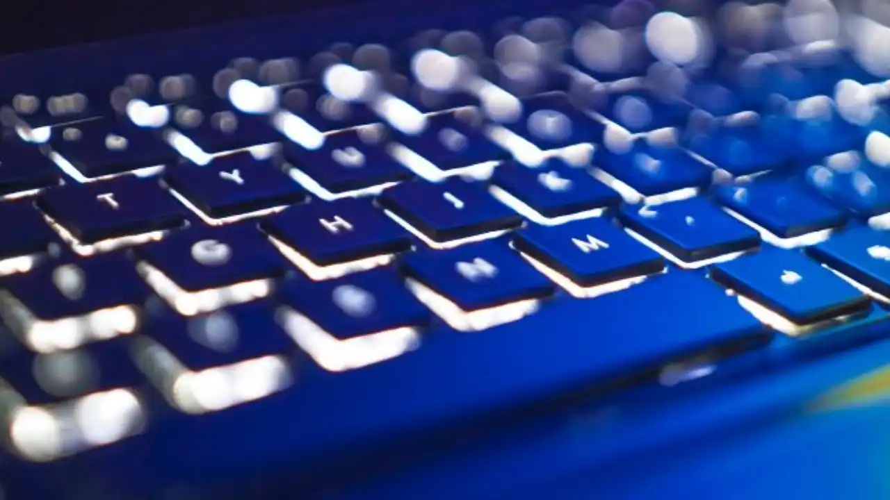 Apakah Acer Aspire 3 Ada Backlight Yuk, Cari Tahu di Sini!