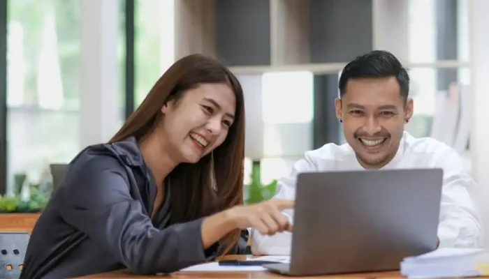 Kursus Karier: Platform Terbaik untuk Belajar dan Mengembangkan Karier Anda