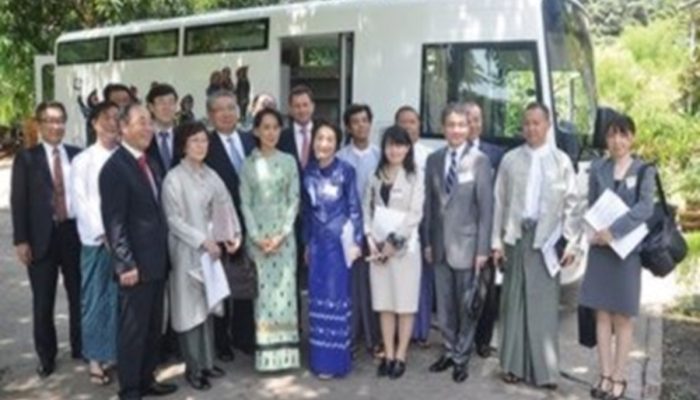 Yayasan Daw Khin Kyi: Perjalanan Menuju Perubahan Positif di Myanmar