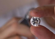 Teknologi Penyimpanan Data Inovatif: Cakram Berlapis Berlian