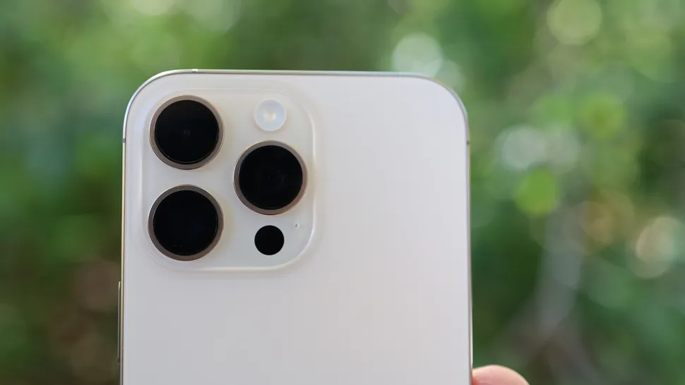 iPhone 18 Pro Kamera Ala DSLR yang Siap Menggebrak Pasar