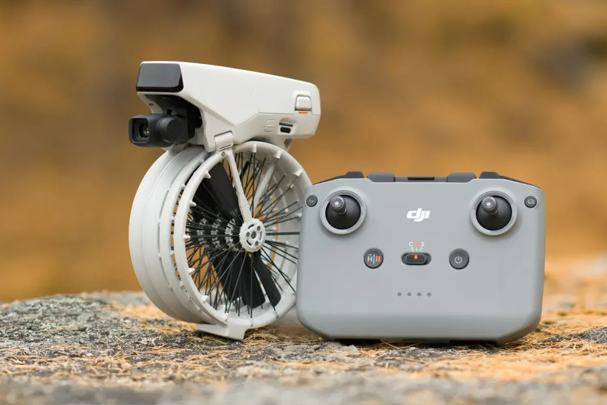 DJI Flip, Drone Lipat Mungil yang Cocok untuk Pemula