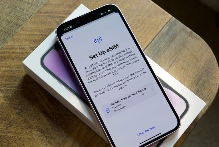 Kemudahan dan Inovasi eSIM IM3 Bersama Aplikasi DANA