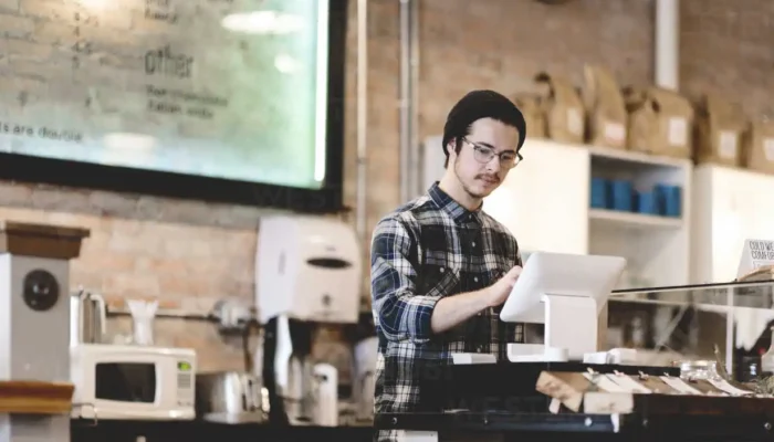 12 Aplikasi Kasir Cafe Paling Direkomendasikan di Tahun 2025