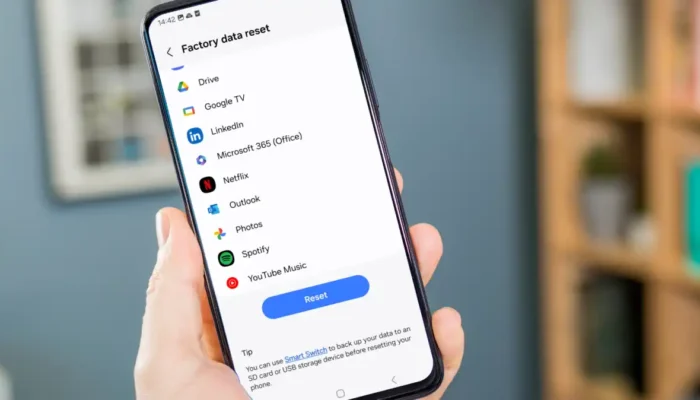Begini Caranya Factory Reset HP Samsung yang Aman & Efektif!