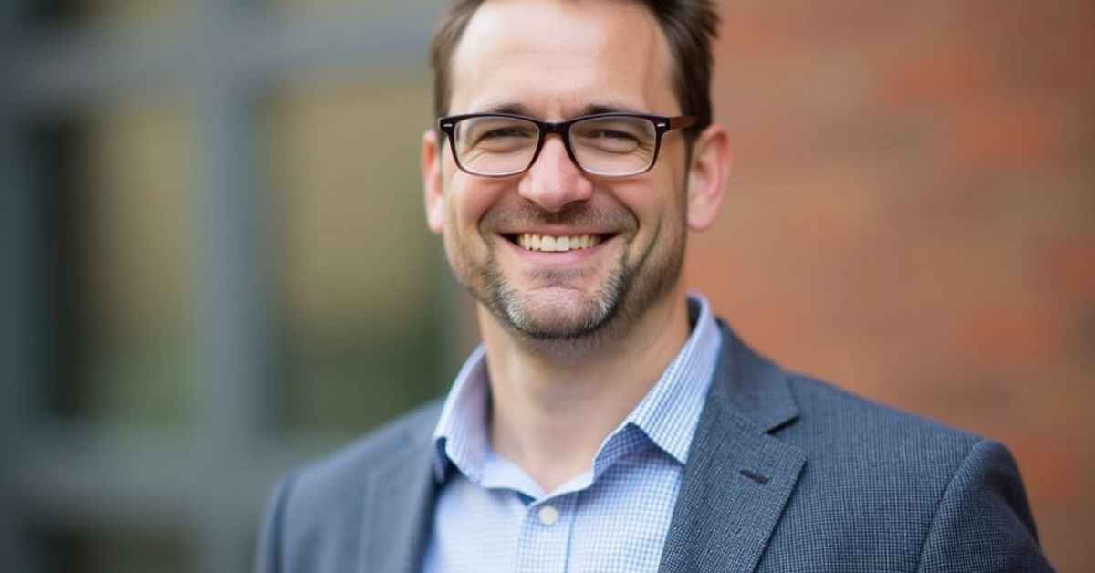 Dominic Davis Unveils the Secrets Behind His Transformative Success Story