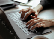 7 Aplikasi untuk Bikin Makalah Otomatis dan Cepat