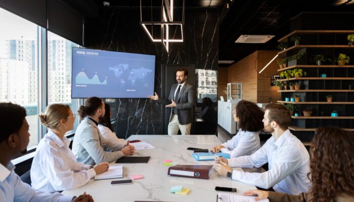 9 AI untuk Membuat Slide Presentasi Otomatis