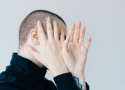 Apa yang Terjadi di Otak Saat Kita Merasa Malu