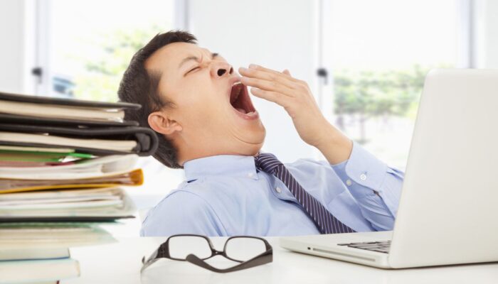 Kenapa Kita Bisa Menguap Saat Orang Lain Menguap