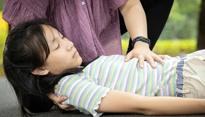 Mengapa Kita Bisa Pingsan Saat Emosi Terlalu Kuat