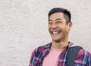 Mengapa Kita Bisa Tertawa Saat Gugup