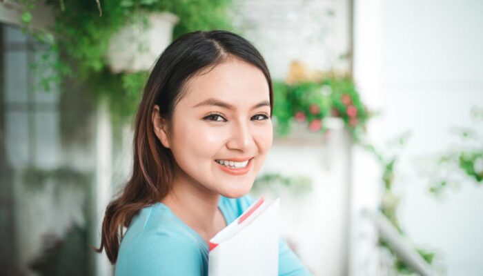 Rahasia Ilmiah di Balik Senyuman