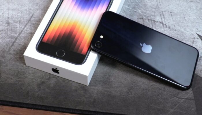 Review iPhone SE 2022 Mungil Tapi Tetap Cepat dan Andal