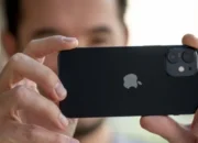 Donald Trump Ancam Apple Kena Tarif 25% Jika Iphone Diproduksi di luar Amerika Serikat