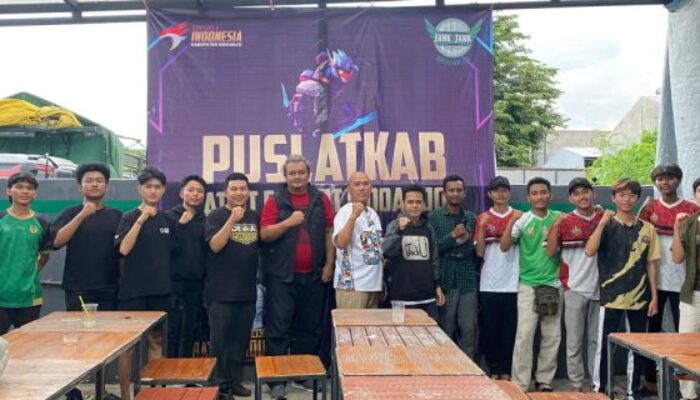 ESI Sidoarjo Gelar Seleksi Atlet Honor of Kings untuk Porprov IX 2025, Zaki Hashira Ditunjuk Jadi Pelatih Tim