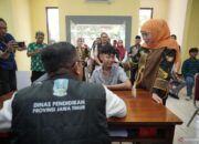 Gubernur Jatim AI Senopati permudah layanan SPMB 2025