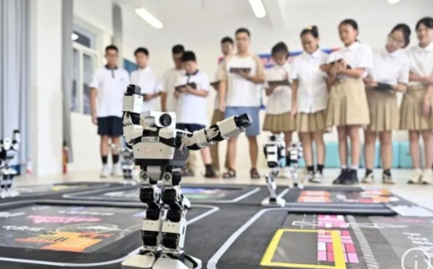 Nilai industri AI inti China nyaris mencapai 600 miliar yuan