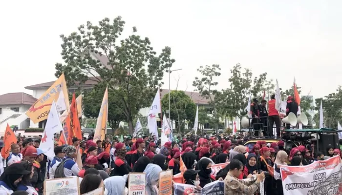 Ojol Bersatu, Aksi Protes Tuntut Hak Kerja!