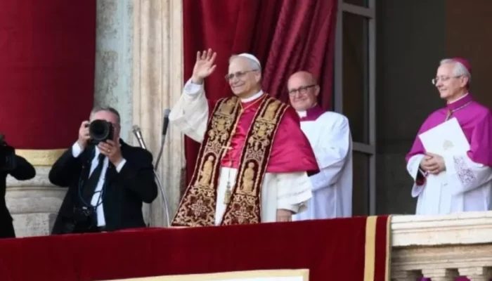 Paus Leo XIV Soroti Bahaya AI bagi Kemanusiaan