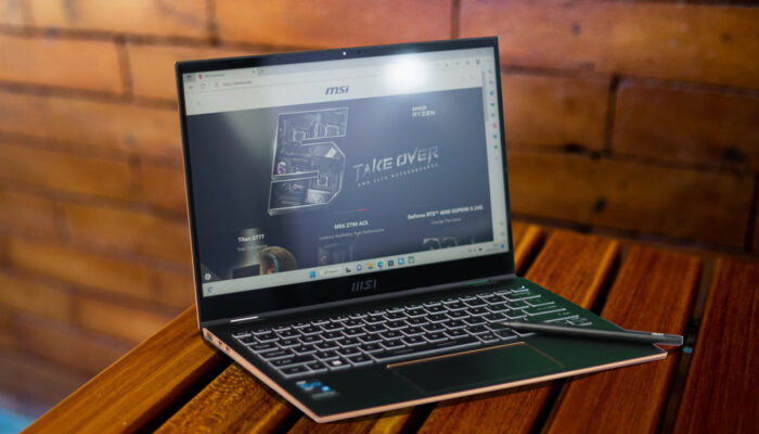 Review MSI Summit E13 Flip Evo Stylish Buat Profesional Muda