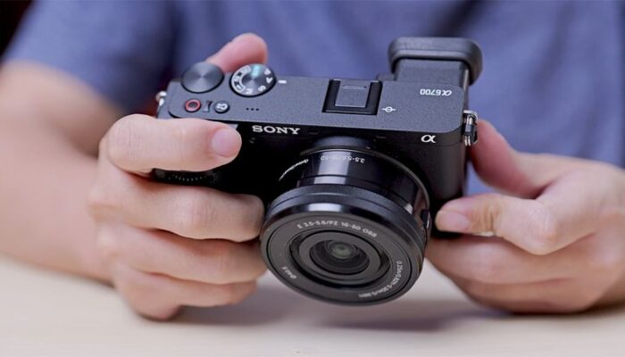 Review Sony A6700 Fokusnya Cepat dan Nggak Banyak Drama