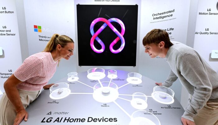 LG Bikin Gebrakan Baru Buat Anak Muda, Sekarang Podcast dan Live Streaming Makin Seru!