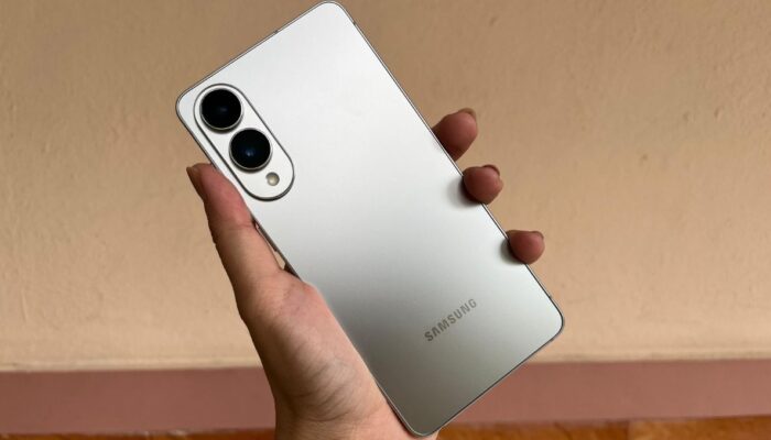 Samsung Galaxy S25 Edge: Tipisnya Bikin Penasaran, Fitur AI-nya Bikin Nagih?