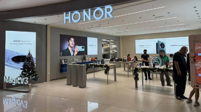 Honor X70 Baterai 8300 mAh, Kapan HP Murah Meriah Ini Hadir di Indonesia?