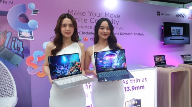 Laptop 2-in-1 Terbaru dari Lenovo Ini Bikin Kerja Makin Sat Set!