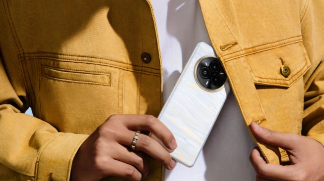 Realme 15 Pro Bakal Punya Otak Cerdas? Bocoran Chipsetnya Bikin Penasaran!
