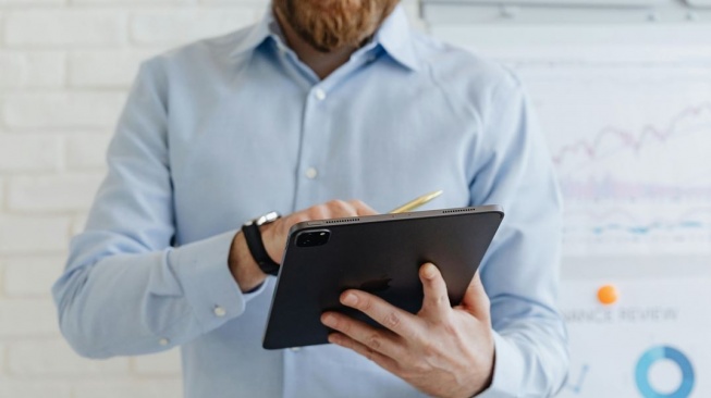 Tablet Murah Baterai Badak? Ini Dia yang Jadi Andalan di 2025!