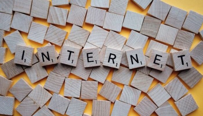 Internet Murah di Indonesia? Pengusaha Ini Justru Bertanya Balik!