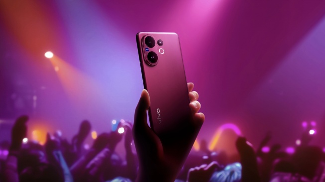 Vivo V60 Siap Debut Akhir Agustus 2025, Kamera ZEISS-nya Bikin Penasaran!