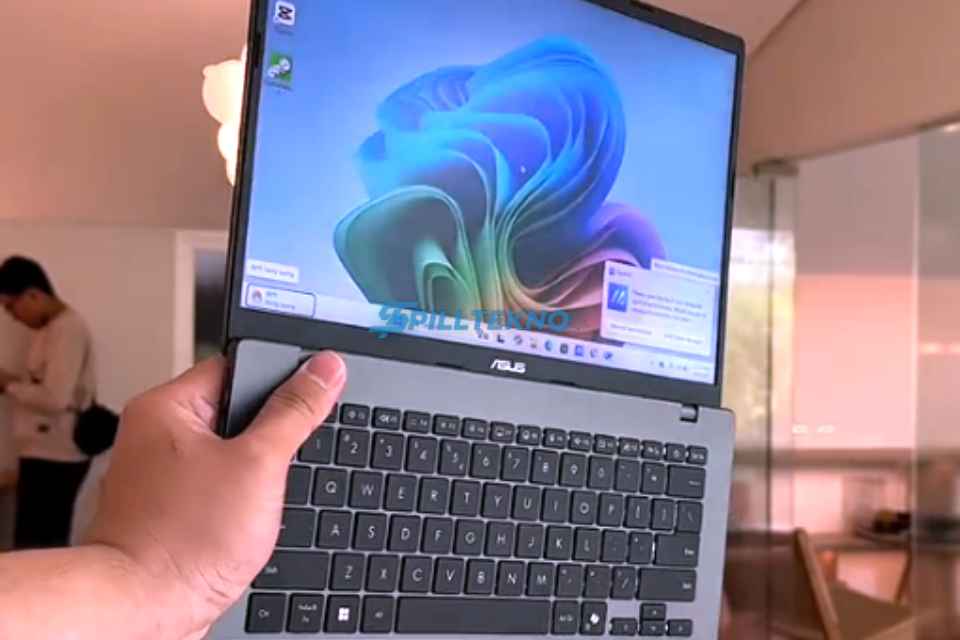 8 Kelebihan ASUS Vivobook S14 S3407QA untuk Profesional yang Sering Bepergian