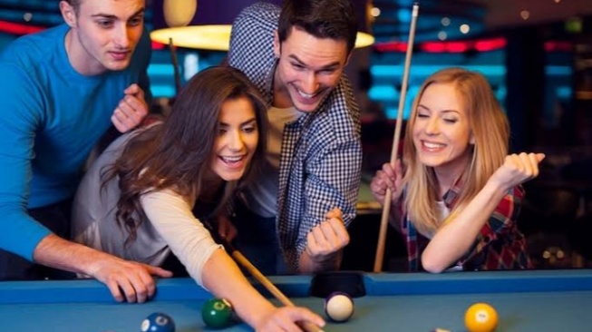 Biar Gaya Makin Keren, 5 Prompt Gemini AI yang Bikin Foto Billiard Kamu Viral!