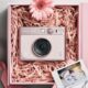 Fujifilm Instax Mini Evo Gentle Rose, Si Cantik Kamera Instan Mendarat di Indonesia!