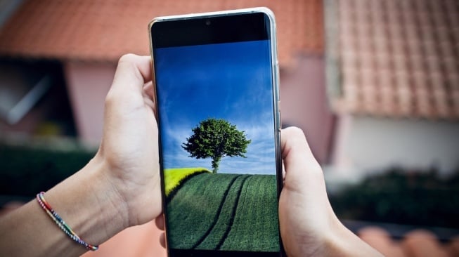 Rahasia HP Awet, 7 Cara Mudah Bikin Ponsel Kesayanganmu Gak Gampang Lemot