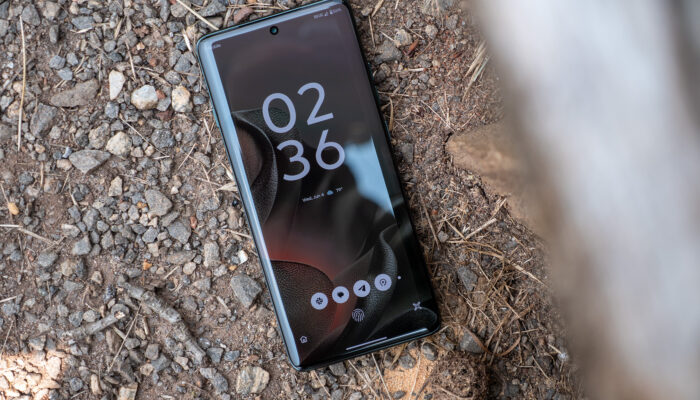 Desain Motorola Edge 70 Bikin Penasaran, Setipis Apa Sih?