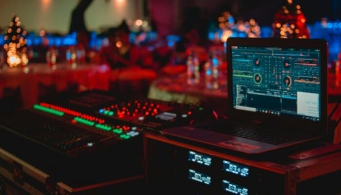 AI Datang, Indonesia Siap Atau Tidak? Urusan SDM & Siber Jadi Sorotan!