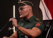 Deddy Corbuzier Dibilang Pelit? Ini Jawaban Santuy Om Ded!