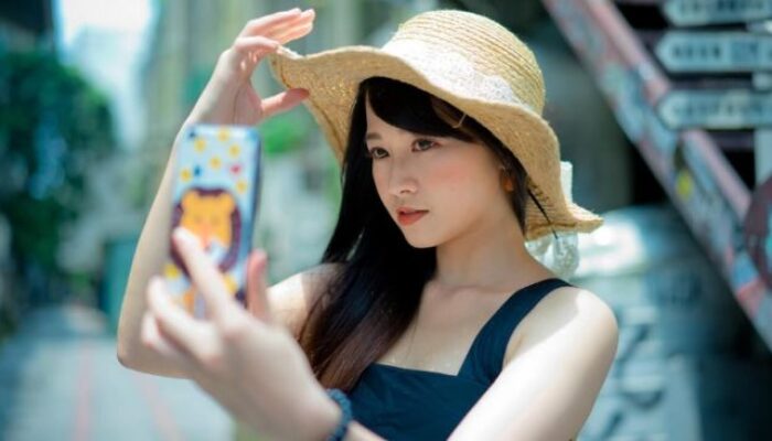 Pengen Hasil Foto Keren Kayak iPhone? Cobain Deh 4 HP Android 2 Jutaan Ini!