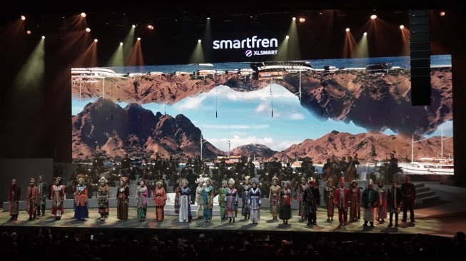 SMARTFREN Malam 100 Cinta 2025, Ketika Teknologi Menghidupkan Musik Orkestra