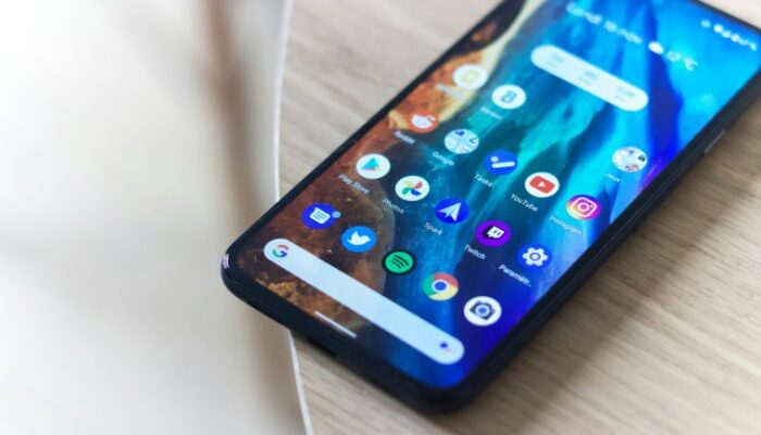 Android Makin Canggih! Sekarang Kirim Kontak Semudah Airdrop di iPhone?