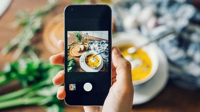 HP Android 1 Jutaan Ini Bisa Bikin Foto Live Keren Kayak iPhone?