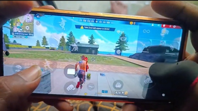 Jangan Sampai Kehabisan! Kode Redeem FF 7 November, Skin Groza FFCS Menantimu!