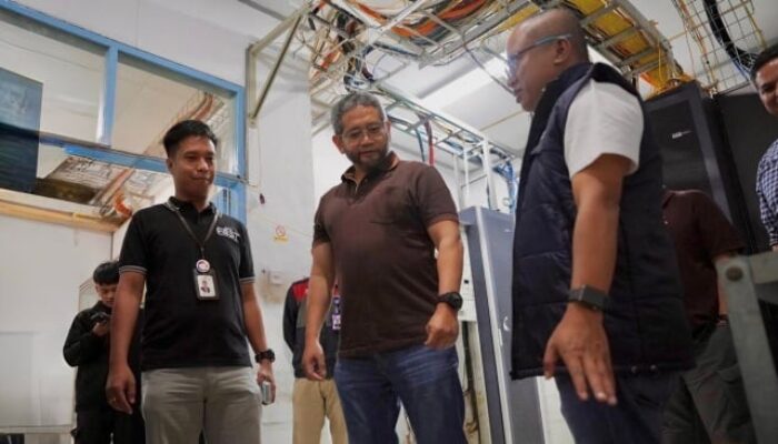 TelkomGroup Gercep! Teknisi Rela Terjang Lumpur Demi Jaringan Pulih Pasca-Banjir Aceh