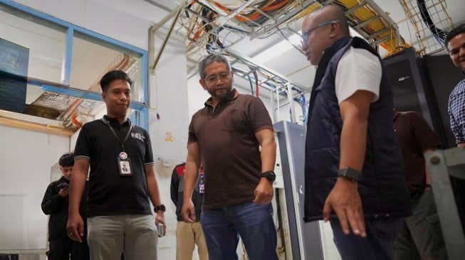 TelkomGroup Gercep! Teknisi Rela Terjang Lumpur Demi Jaringan Pulih Pasca-Banjir Aceh